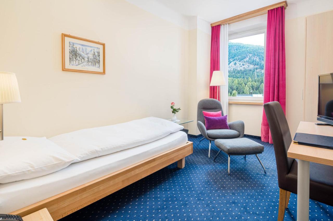 Hotel Engadinerhof Pontresina Exterior foto